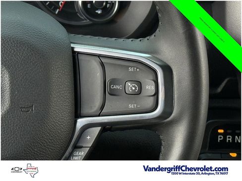 Used 2024 RAM 1500 Laramie AWD/4WD image 12
