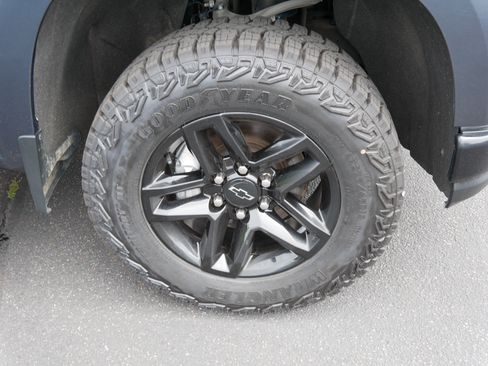 Used 2022 Chevrolet Silverado 1500 LT Trail Boss w/ Safety Package AWD/4WD image 15