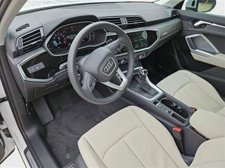 New 2025 Audi Q3 2.0T Premium w/ Convenience Package video 3