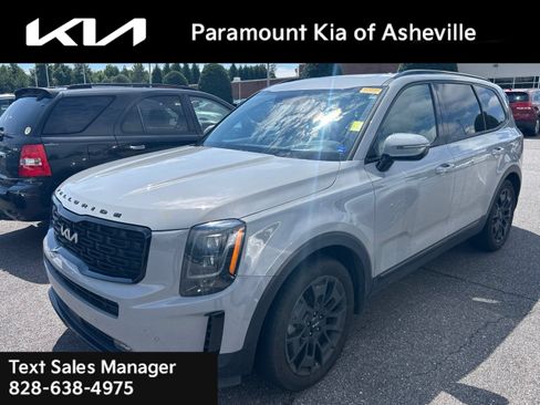 Used 2022 Kia Telluride SX w/ SX Prestige Package AWD/4WD image 3