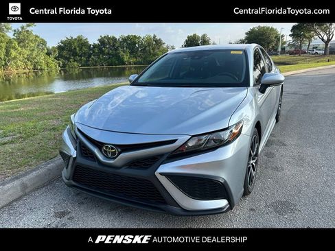 Certified 2024 Toyota Camry SE FWD image 1