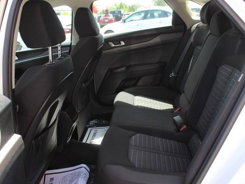 Used 2025 Kia K5 LXS FWD image 10