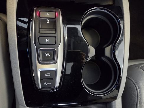 Certified 2022 Honda Pilot Touring image 44