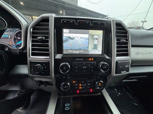 Used 2017 Ford F350 Lariat w/ FX4 4x4 Off Road Package image 19