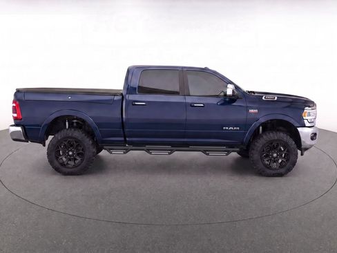 Used 2022 RAM 2500 Laramie AWD/4WD image 8