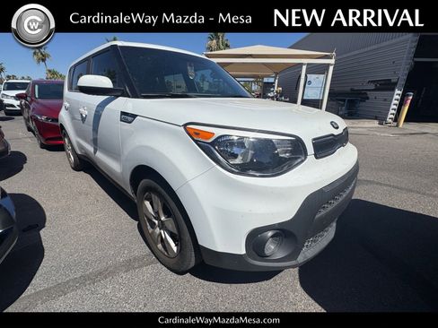 Used 2018 Kia Soul w/ Convenience Package FWD image 1
