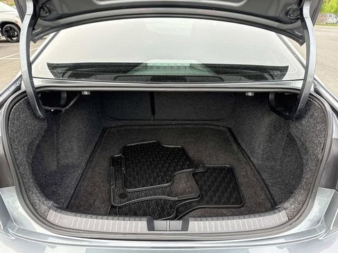 Used 2022 Volkswagen Jetta SE FWD image 12