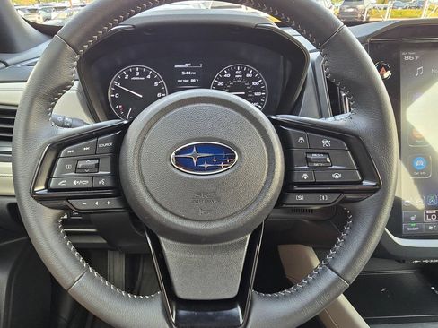 Certified 2025 Subaru Forester Premium AWD/4WD image 16