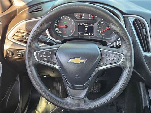 Used 2024 Chevrolet Malibu LT FWD image 14