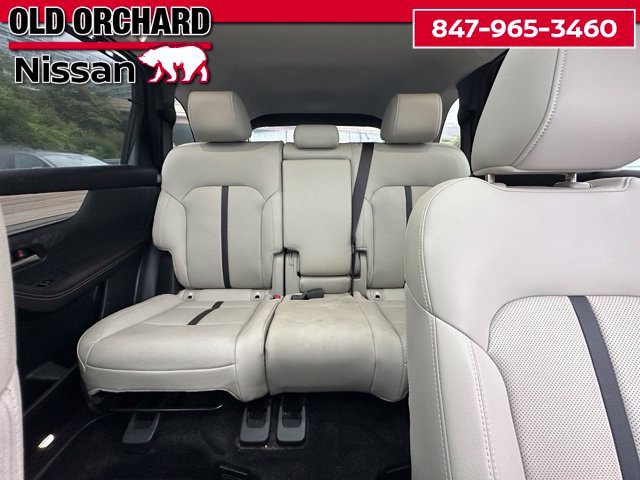 Used 2025 MAZDA CX-70 Plug-In Hybrid w/ Premium Pkg AWD/4WD image 13