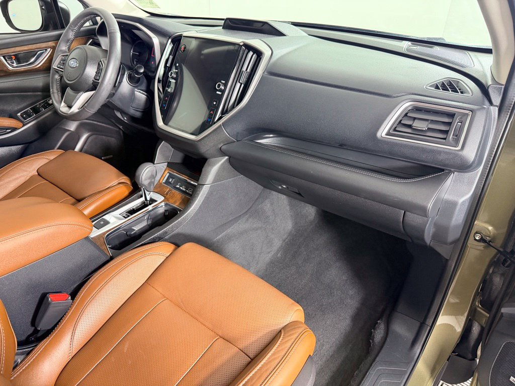 Used 2025 Subaru Ascent Touring w/ Popular Package #1 AWD/4WD image 30