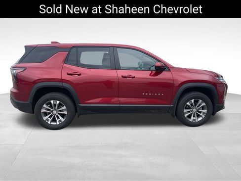 Certified 2026 Chevrolet Equinox LT w/ Safety and Technology Package FWD image 8