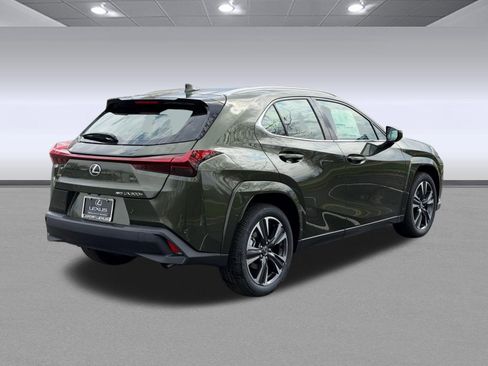New 2026 Lexus UX 300h AWD image 9