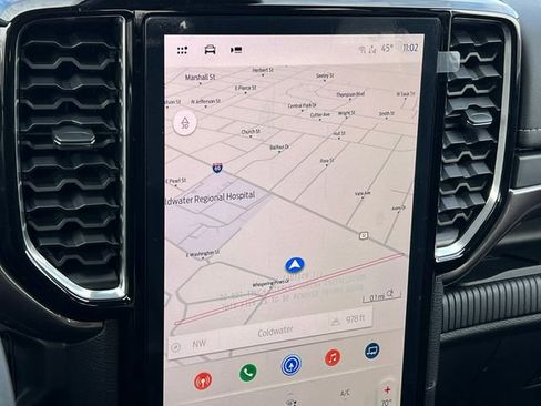 New 2025 Ford Ranger Lariat w/ FX4 Off-Road Package image 27