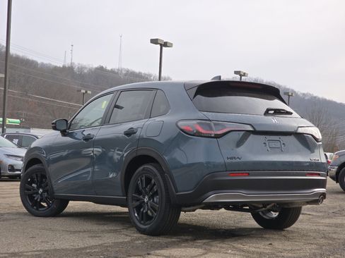 New 2026 Honda HR-V Sport image 9
