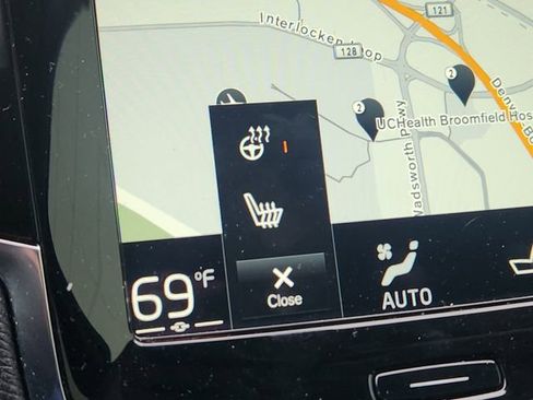 Certified 2021 Volvo XC90 T6 Momentum w/ Advanced Package image 23