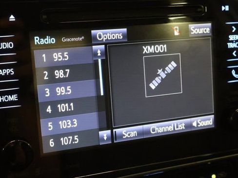 Used 2019 Toyota Corolla SE FWD image 21
