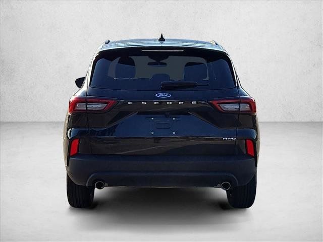 Used 2025 Ford Escape ST-Line Select AWD/4WD image 7