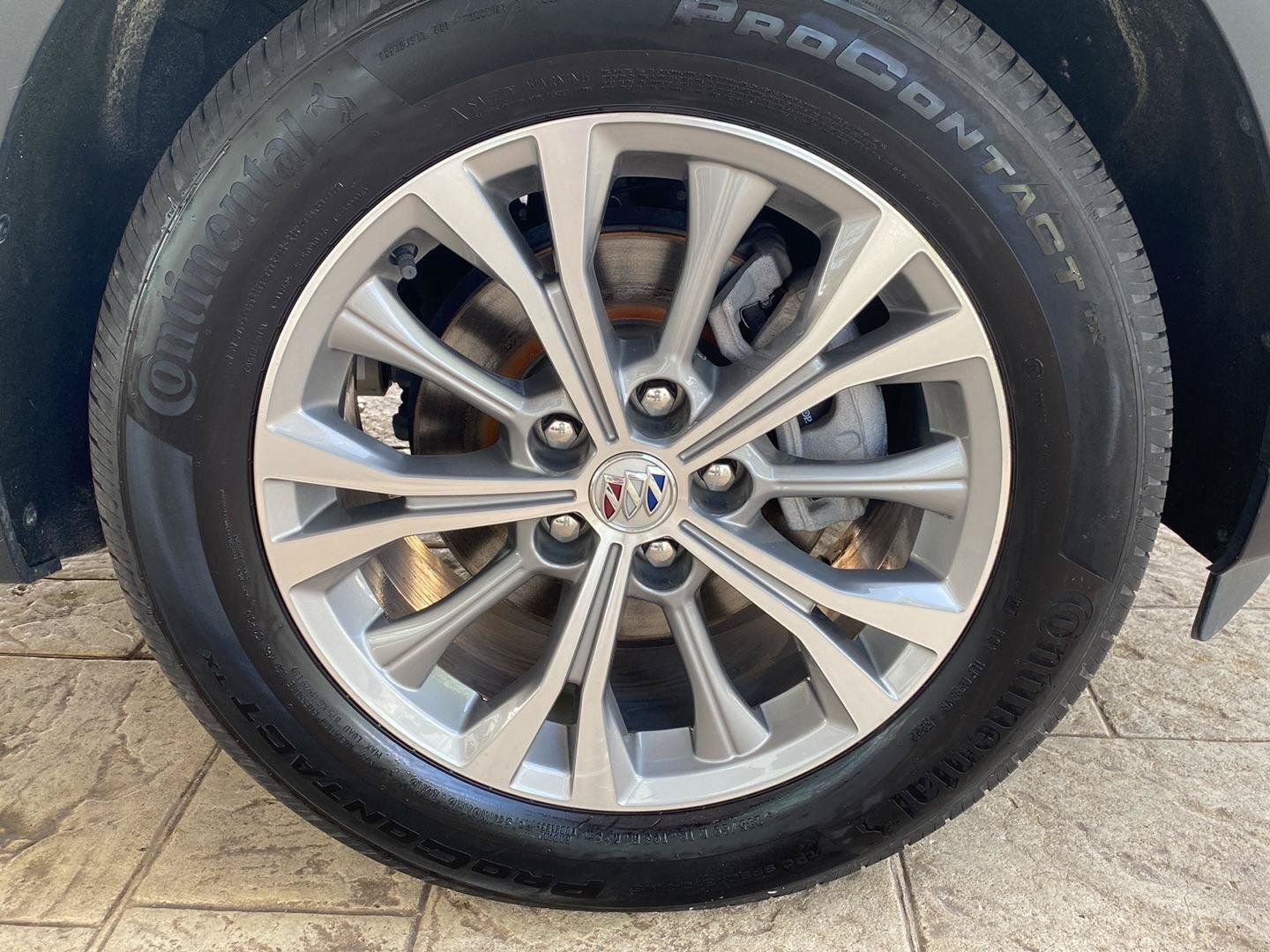 Used 2023 Buick Envision Preferred FWD image 12