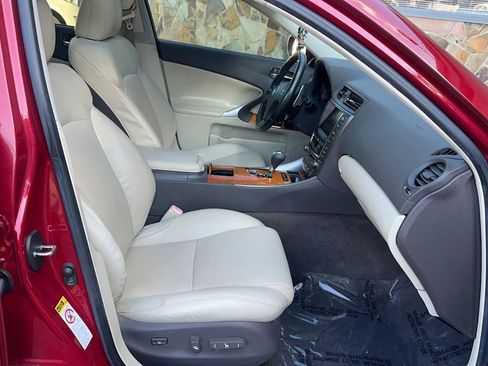 Used 2009 Lexus IS 250 RWD image 9