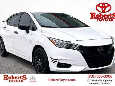 Used 2020 Nissan Versa S image 1