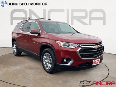 Used 2019 Chevrolet Traverse LT image 1