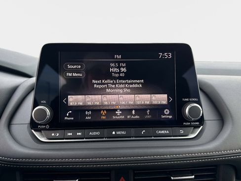 Used 2026 Nissan Rogue SV image 24