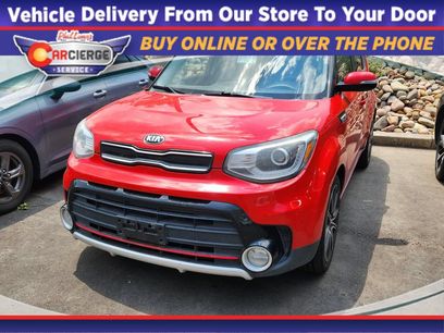 Used 2018 Kia Soul ! w/ Tech Package