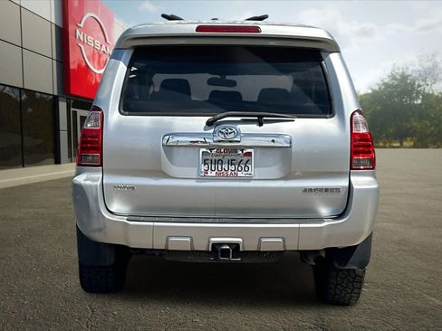 Used 2006 Toyota 4Runner SR5 RWD image 8
