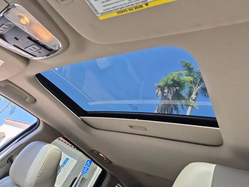Used 2014 Jeep Grand Cherokee Limited RWD image 16