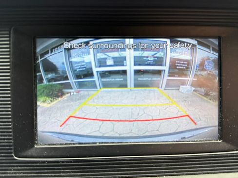 Used 2019 Hyundai Elantra SE w/ Cargo Package FWD image 17