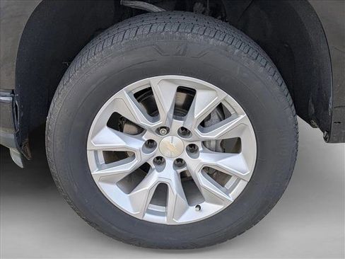 Used 2019 Chevrolet Silverado 1500 Custom w/ Trailering Package RWD image 10