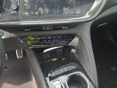 Used 2022 Buick Envision Essence w/ Technology Package I FWD image 15