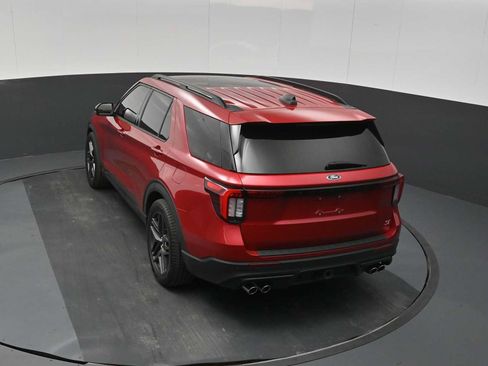 Used 2025 Ford Explorer ST w/ Sun And Sound Package AWD/4WD image 14