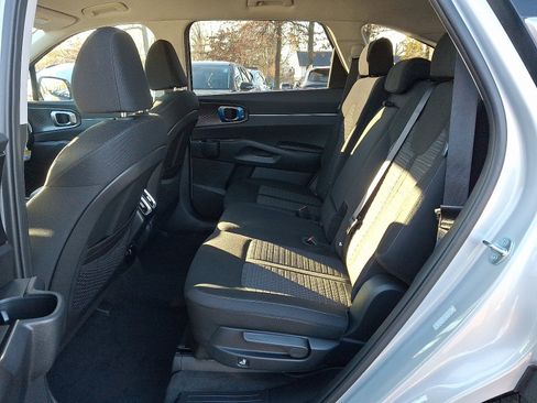 New 2026 Kia Sorento LX FWD image 6