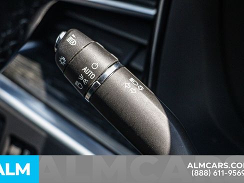 Used 2022 Cadillac XT5 Premium Luxury image 35