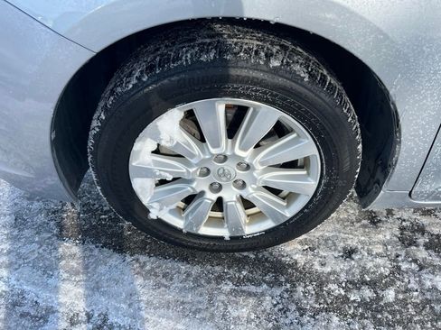 Used 2017 Toyota Sienna XLE image 11