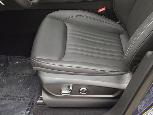 New 2025 Maserati Grecale Modena image 33