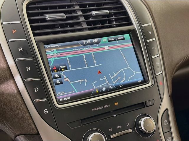 Used 2016 Lincoln MKX Reserve w/ Luxury Package FWD image 16