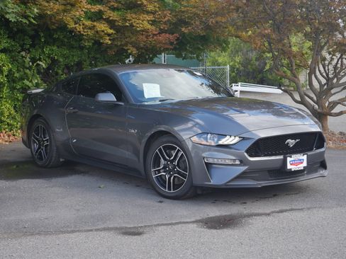 Certified 2021 Ford Mustang GT RWD image 26