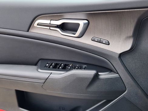 New 2026 Kia Sportage X-Line w/ X-Line Technology Package image 6