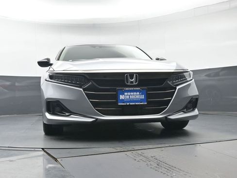 Certified 2022 Honda Accord Sport Special Edition image 39