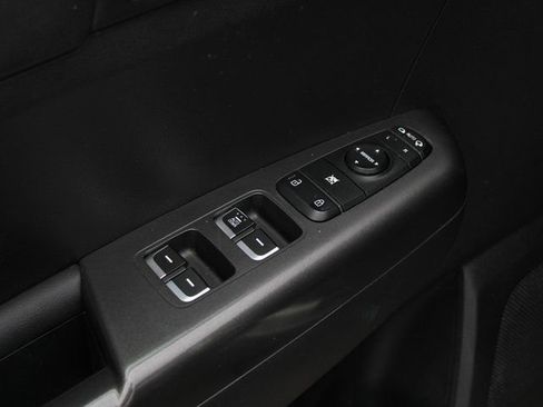 Used 2020 Kia Sportage LX w/ LX Popular Package image 14