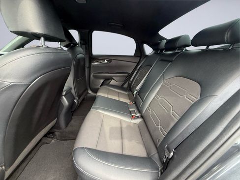 Used 2021 Kia Forte GT-Line FWD image 16