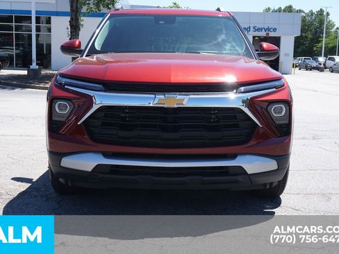 Used 2025 Chevrolet TrailBlazer LT FWD image 12