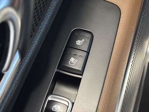Used 2022 Kia Telluride SX w/ SX Prestige Package AWD/4WD image 40