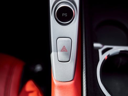 Used 2019 Ferrari GTC4Lusso image 67