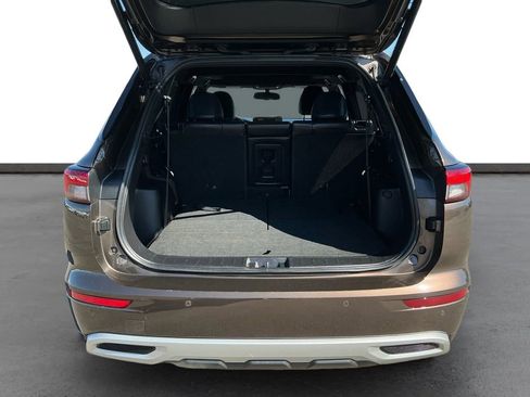 Used 2022 Mitsubishi Outlander SEL image 24