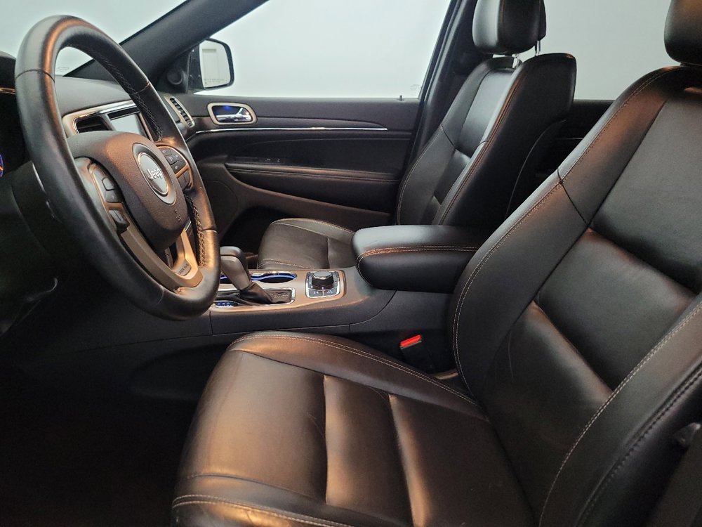Used 2017 Jeep Grand Cherokee Limited AWD/4WD image 17