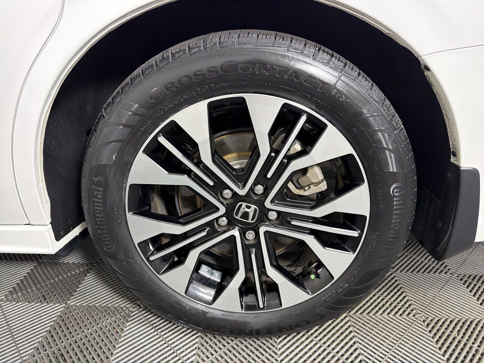 Used 2025 Honda Odyssey Elite image 9